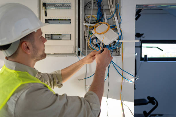 Best Commercial Electrician Services  in New Baltimore, MI